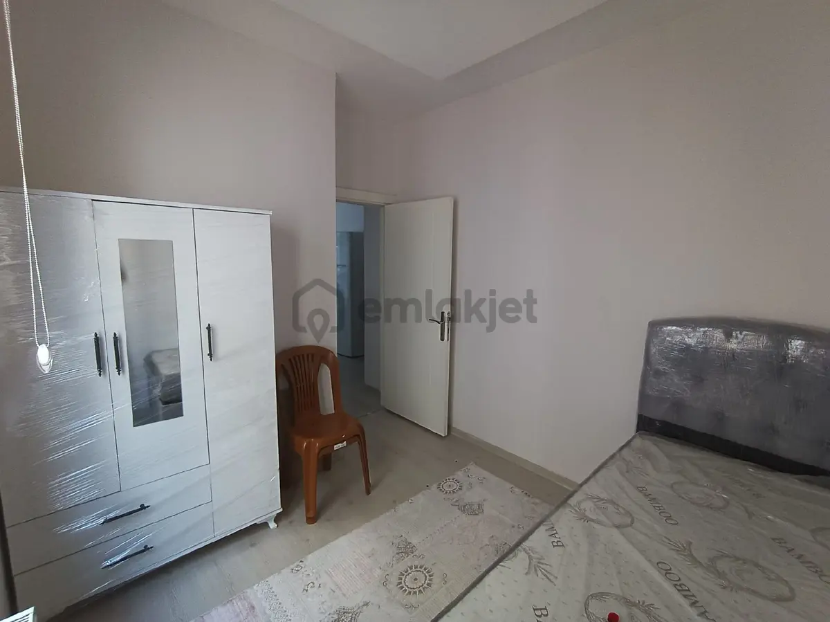 Sahibinden Kombi+klimalı 1+1 - 3