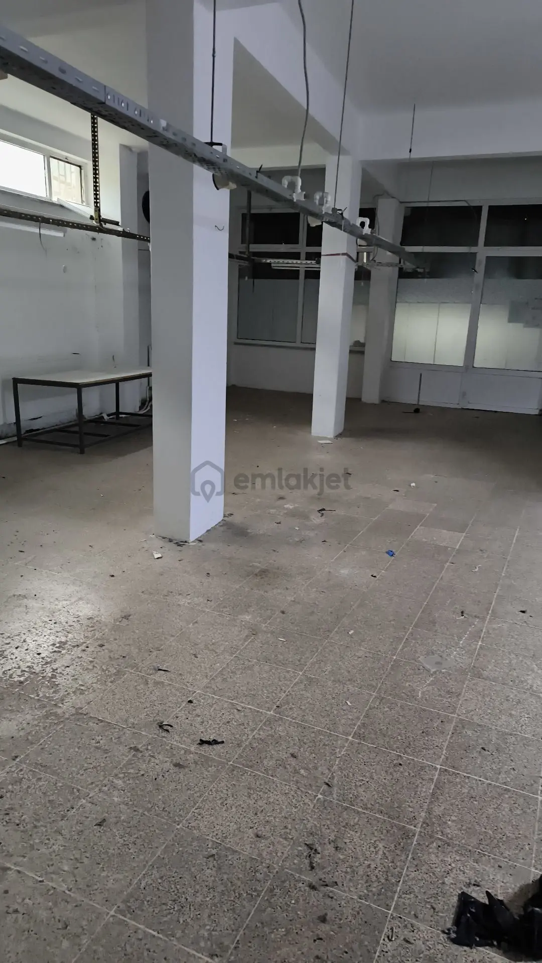 Sahibinden Depoya Uygun 160 M2 Temiz Dükkân - 10
