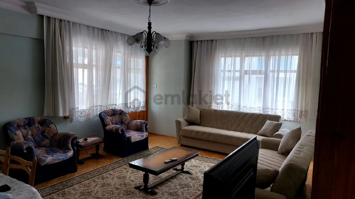 Çınarcık Merkezde İskeleye Yakın Kiralık Daire