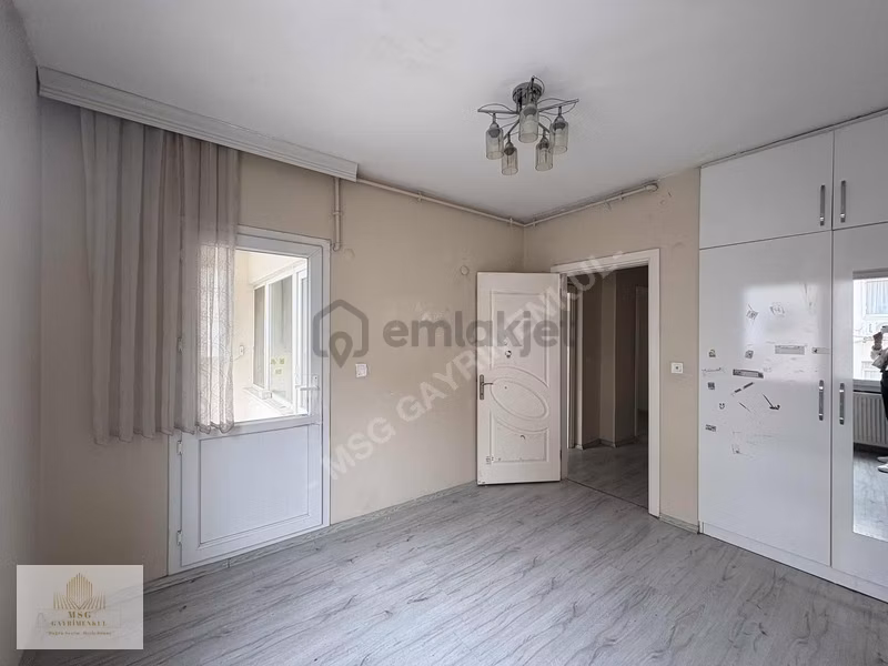 Msg'den Mithatpaşa Cadde Yakını 3+1 Tadilatlı Deniz Gören Daire - 29
