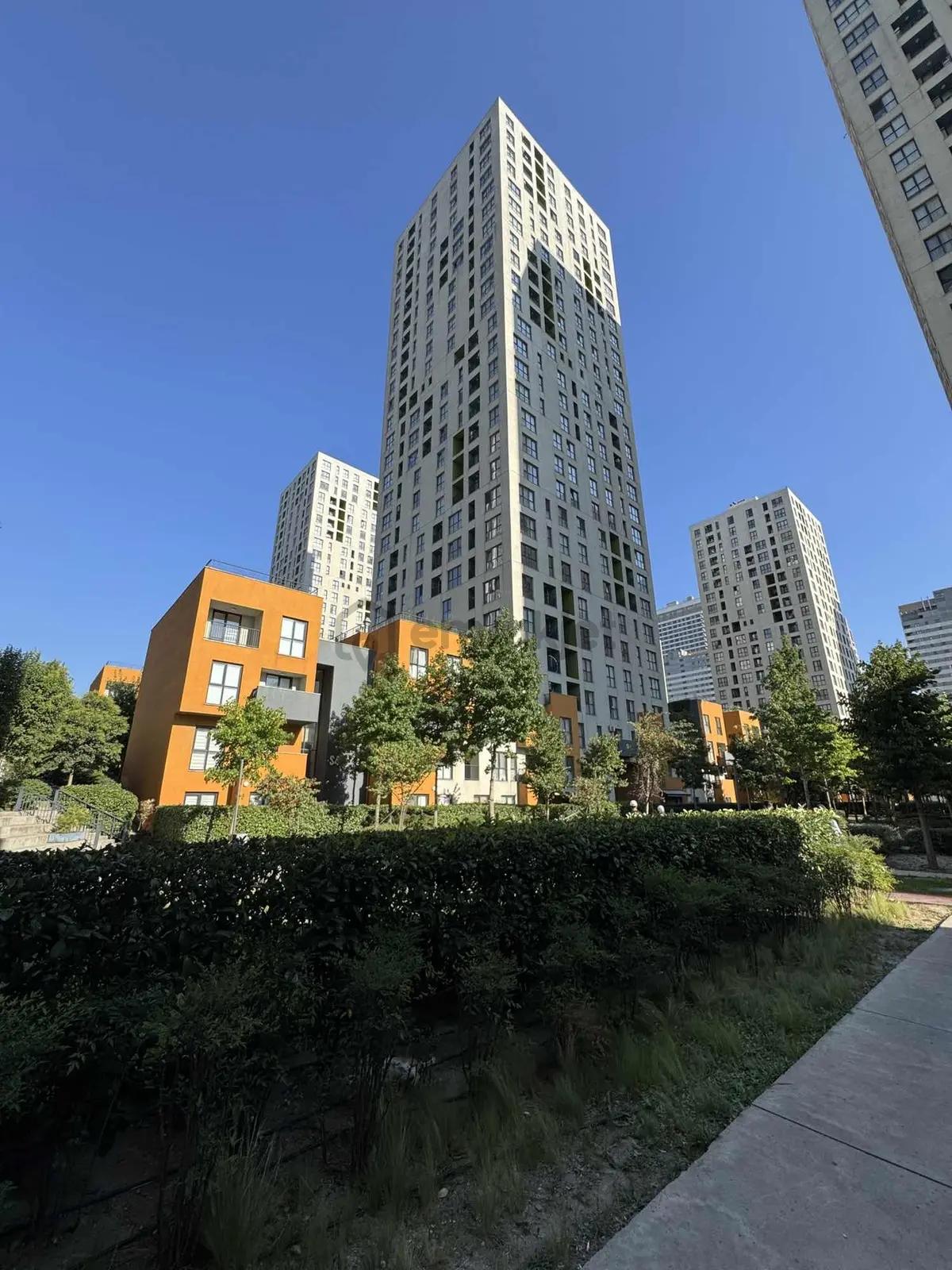 Metrobüse Yakın Full Eşyalı 1+1 Balkonlu Kiralık Daire - 17
