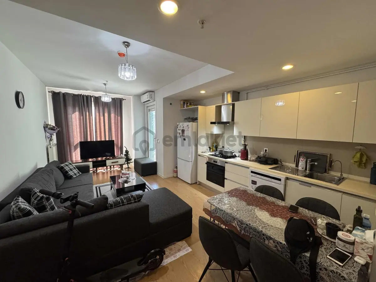 Metrobüse Yakın Full Eşyalı 1+1 Balkonlu Kiralık Daire - 7