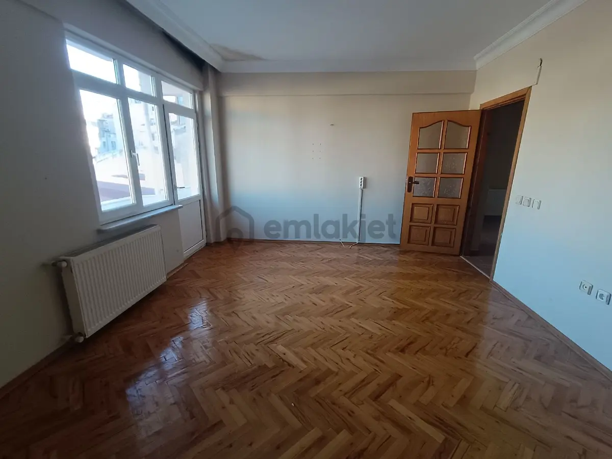 Kağıthane Gültepe'de Kiralık 3+1 Daire - 12