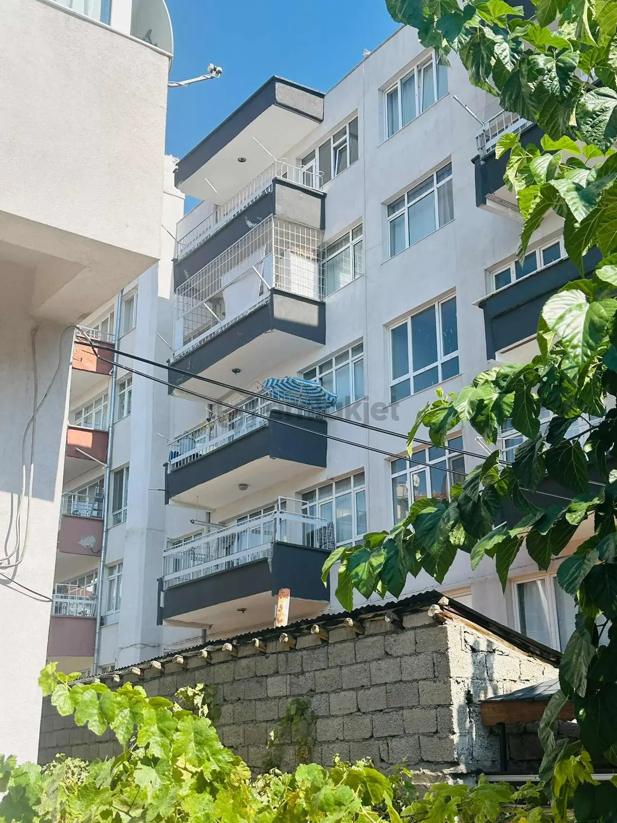 Mevlana Mahallesinde Kiralık Daire