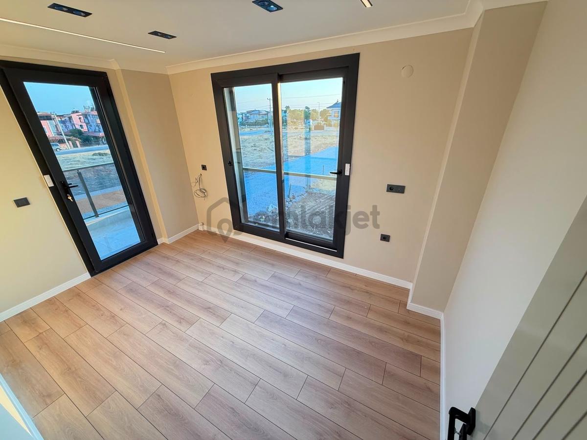 Didim Efelerde Satılık 3+1 Otoparklı-havuzlu Villa - 18