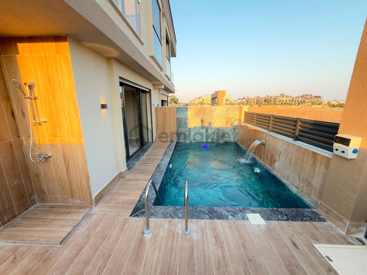 Didim Efelerde Satılık 3+1 Otoparklı-havuzlu Villa - 11