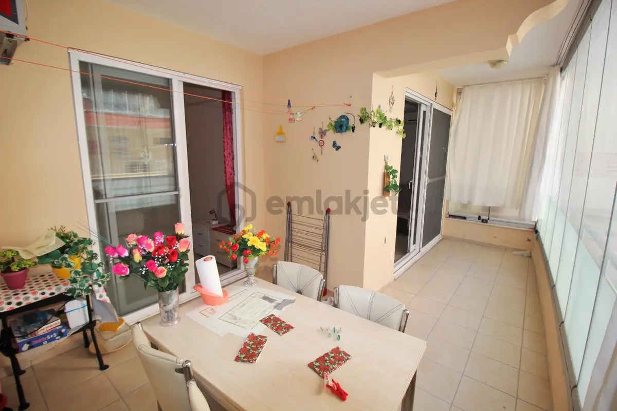 Efeler Mahallesi Havuzlu Sitede Eşyalı Daire - 5