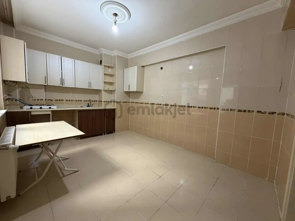 [ema] Üniversite Mahallesinde Kiralık 1+1 Daire - 10