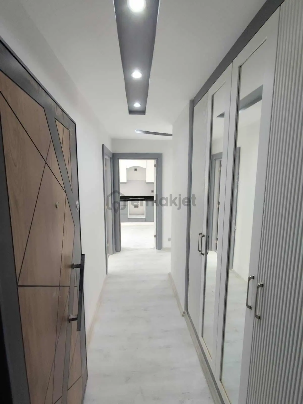 Sarıçam Emlaktan 3+1 Genişliginde 2+1 Cadde Üzeri Daire - 11