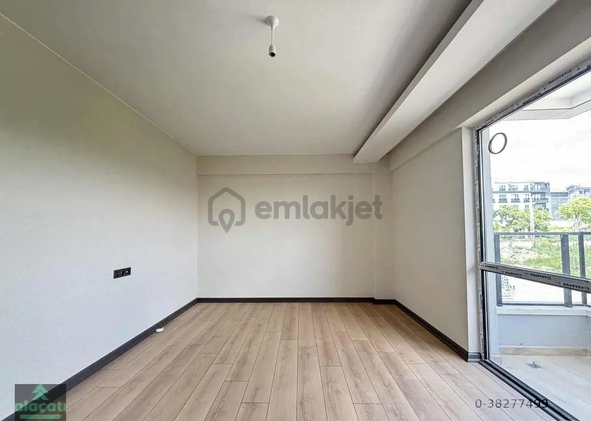 İncek Taşpınar'da Satılık Arakat Düz 2+1 Daire - 4