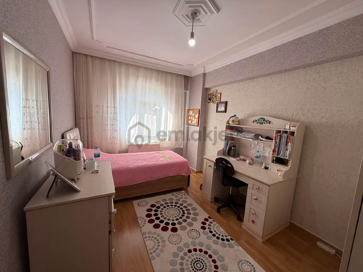 Diclekent Yılmaz Güney Caddesinde Satılık Daire - 5