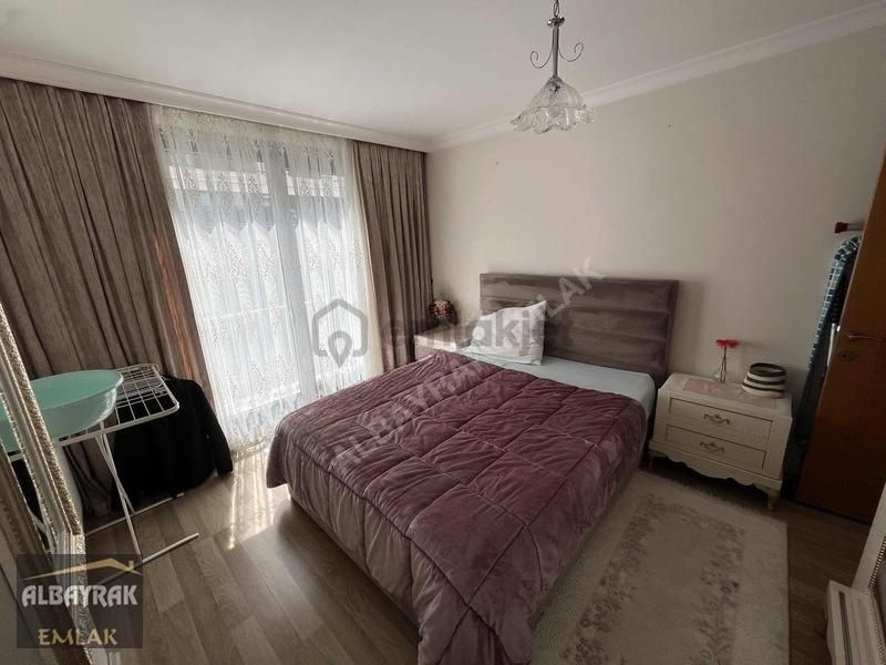 Albayraktan İkbal Caddesinde Ön Cephe-ara Kat-2+1 Daire - 24