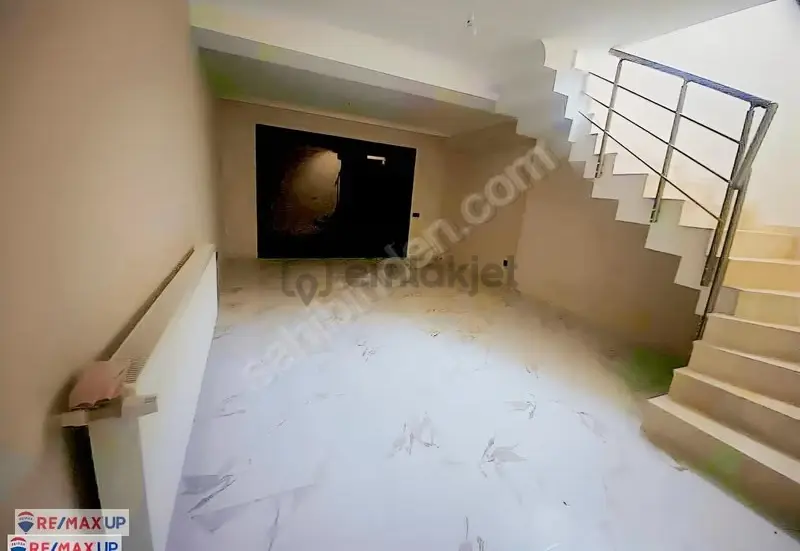Çetin Emeçte Deniz Manzaralı, Bahçeli Kiralık Villa - 17