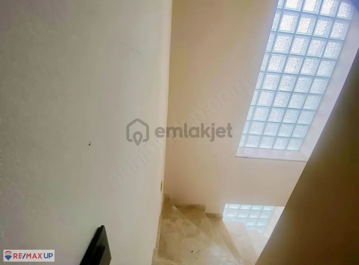Çetin Emeçte Deniz Manzaralı, Bahçeli Kiralık Villa - 9