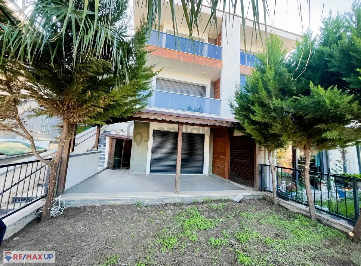 Çetin Emeçte Deniz Manzaralı, Bahçeli Kiralık Villa - 20