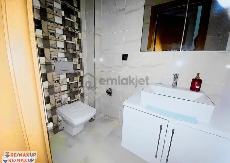Çetin Emeçte Deniz Manzaralı, Bahçeli Kiralık Villa - 8
