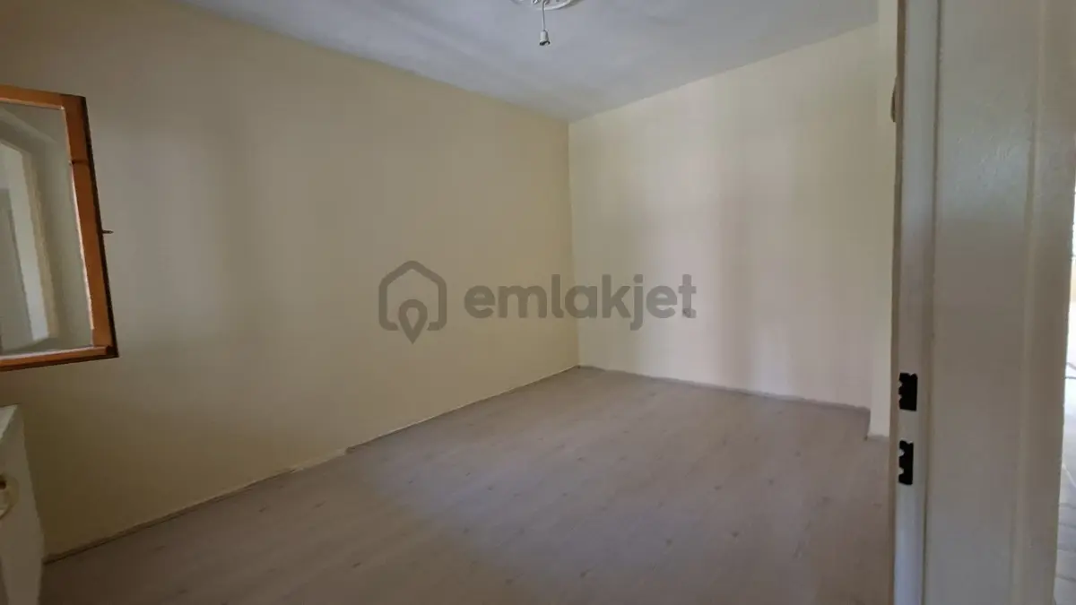 Elvankent Ayyıldız'da Ara 2 Katta Sitede 3+1 - 28