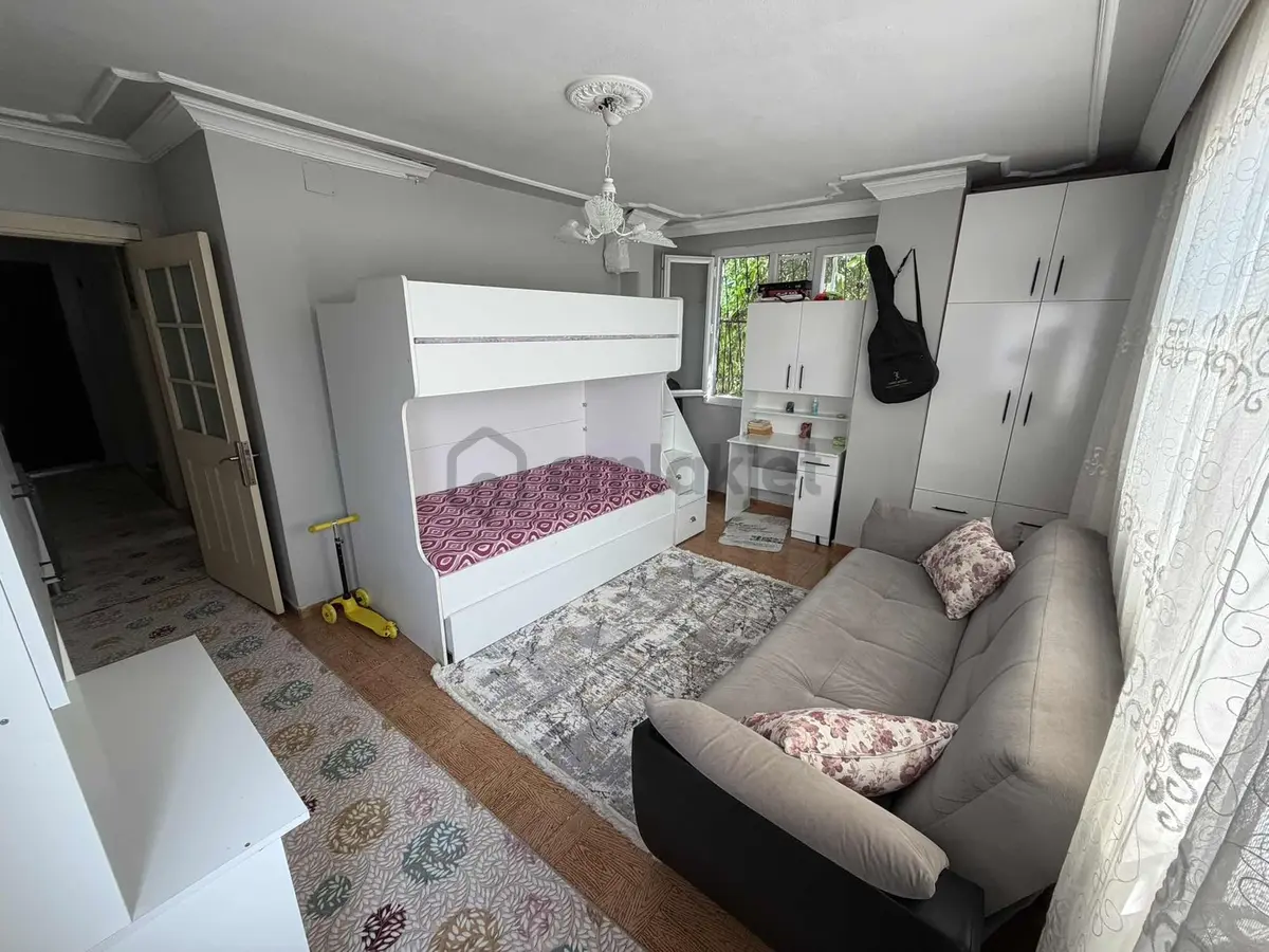 Serinevler'de Satılık 2 Katlı 4 Daire'li Bina - 27