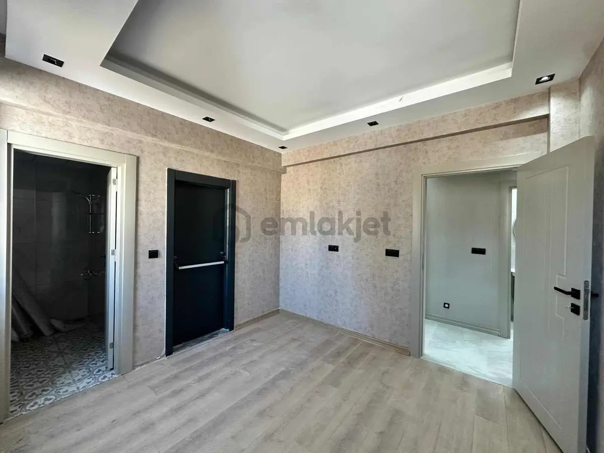 Site İçerisinde Satılık 2+1 - 17