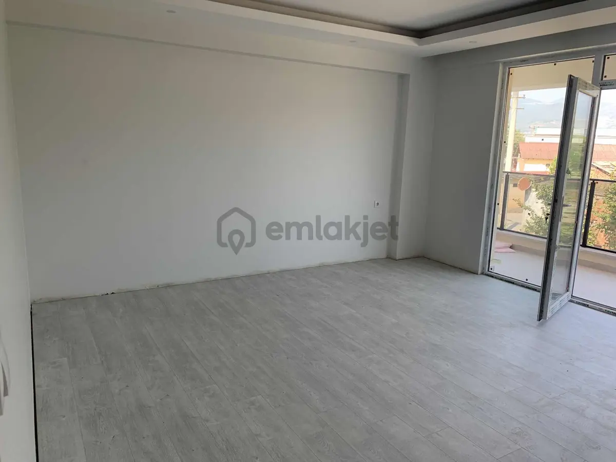 Remax Design İncik Suyu Mahallesinde 3+1 Daire - 18