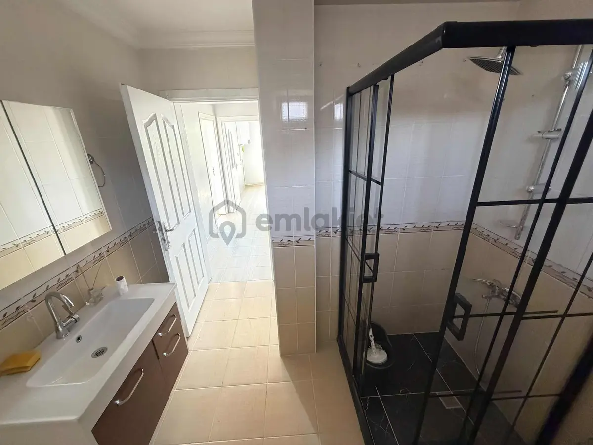 Tuzla Caddesi Üzerinde Arakat Kiralık 2+1 Daire - 6