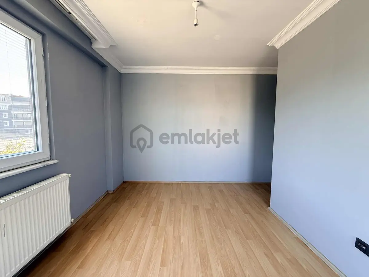 Tuzla Caddesi Üzerinde Arakat Kiralık 2+1 Daire - 3