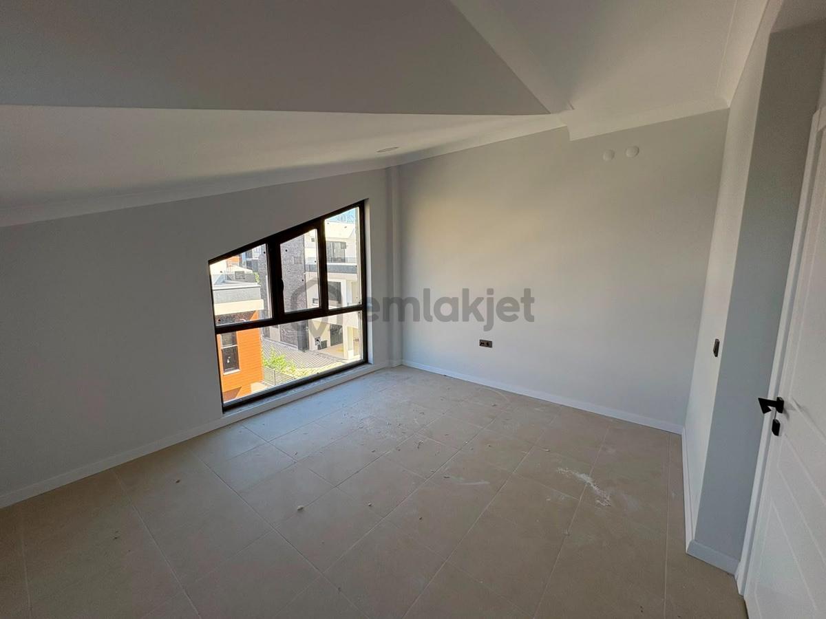 Altın Emlak’tan Kabaoğlu’da Site İçinde 1+1 Kiralık Daire - 20