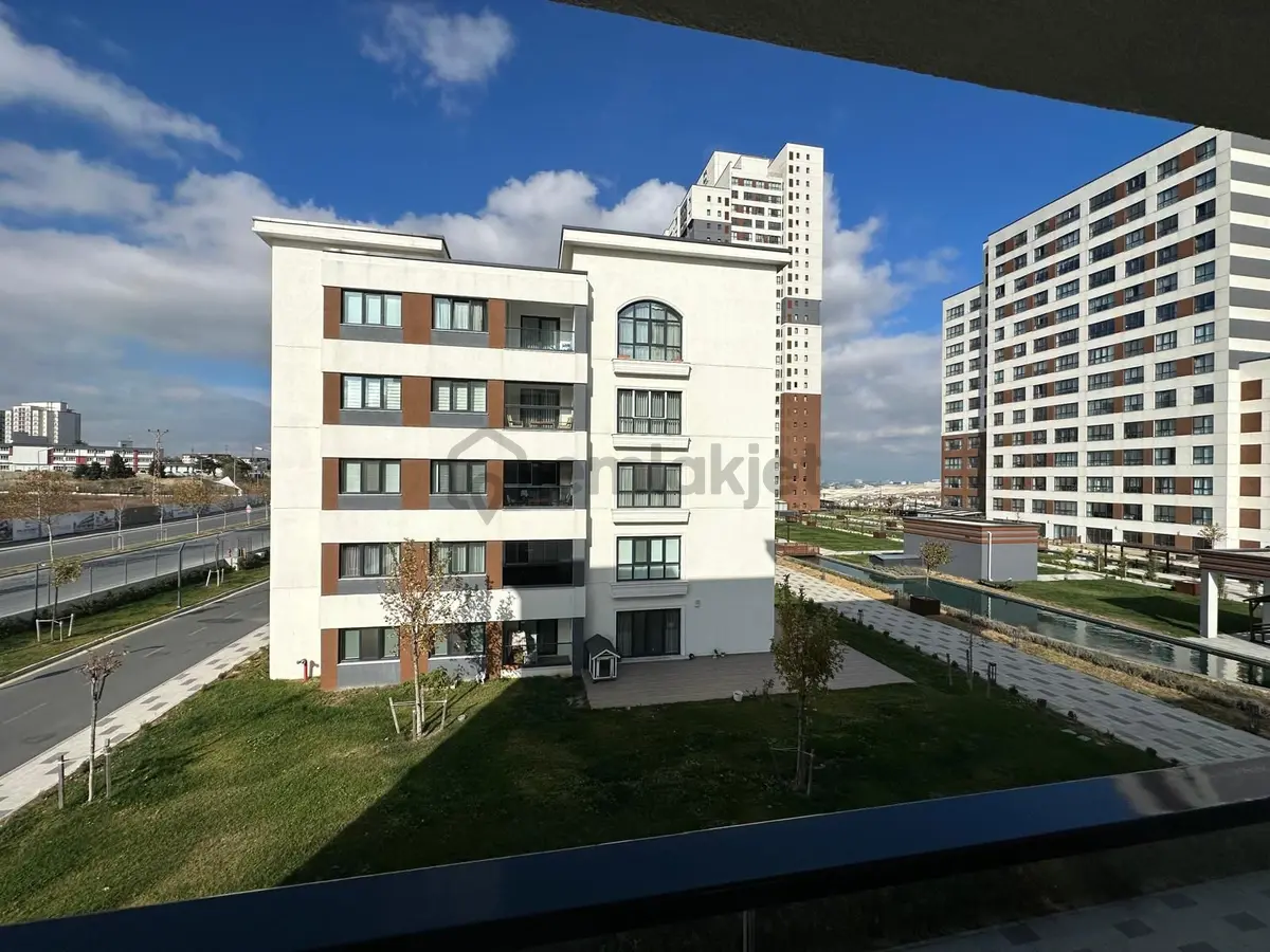 Tual Bahçekent Satılık 4+1 Konak Tipi Daire