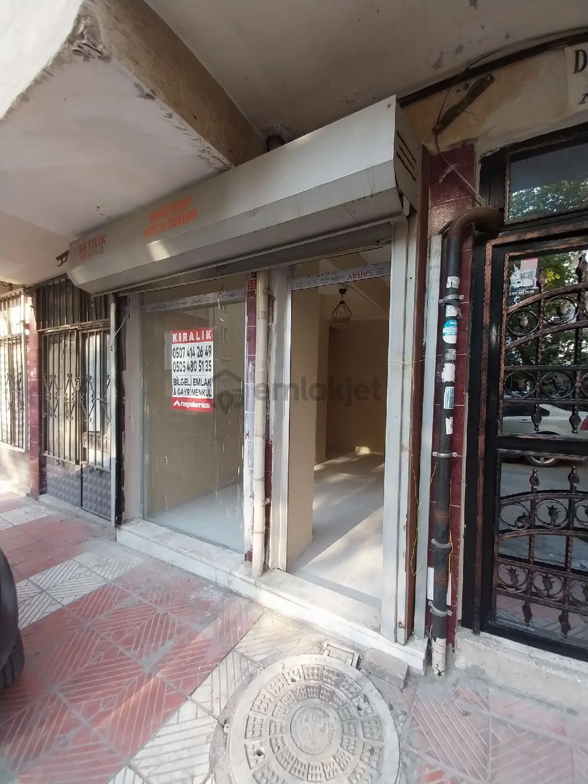 Karaköy Pazarı İçinde Kiralık Dükkan - 3