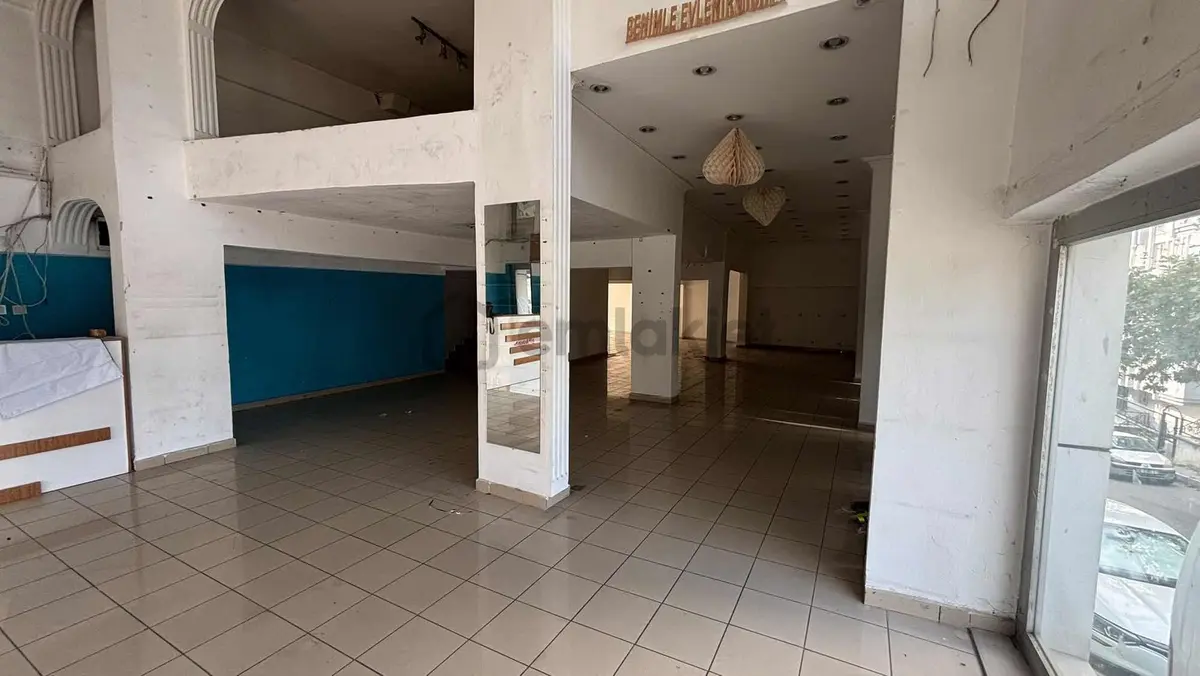 Expert'ten Eflak Caddesi'nde Kiralık Dükkan - 4