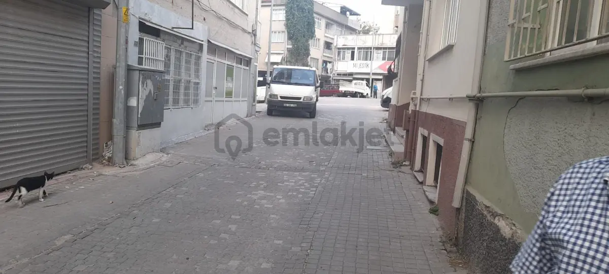 Demirtaşpaşa'da Kiralık 90 M² Geniş Atölye - 18