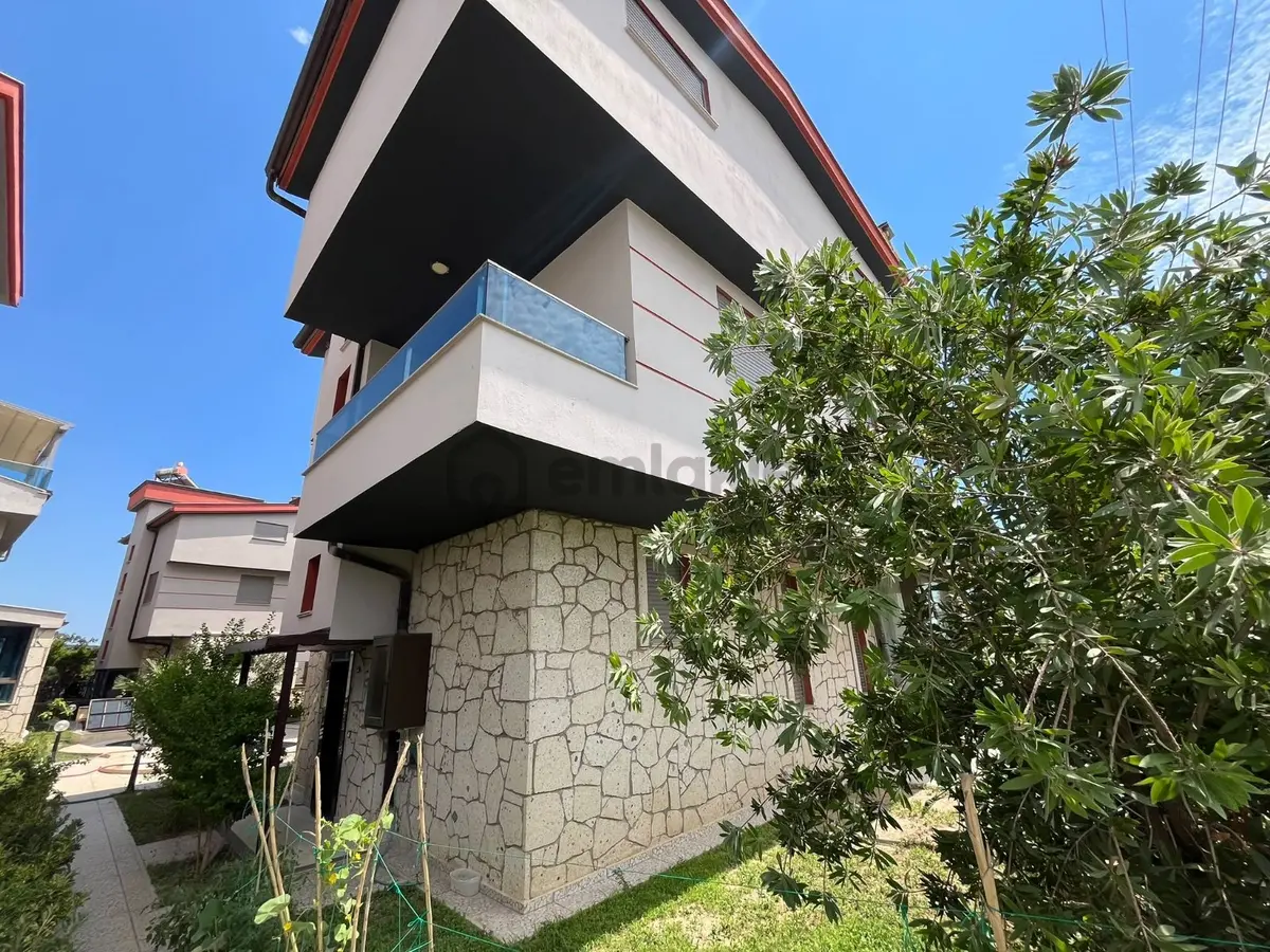 Gümüldür'de Denize Sıfır Tek Müstakil Villa!!! - 15