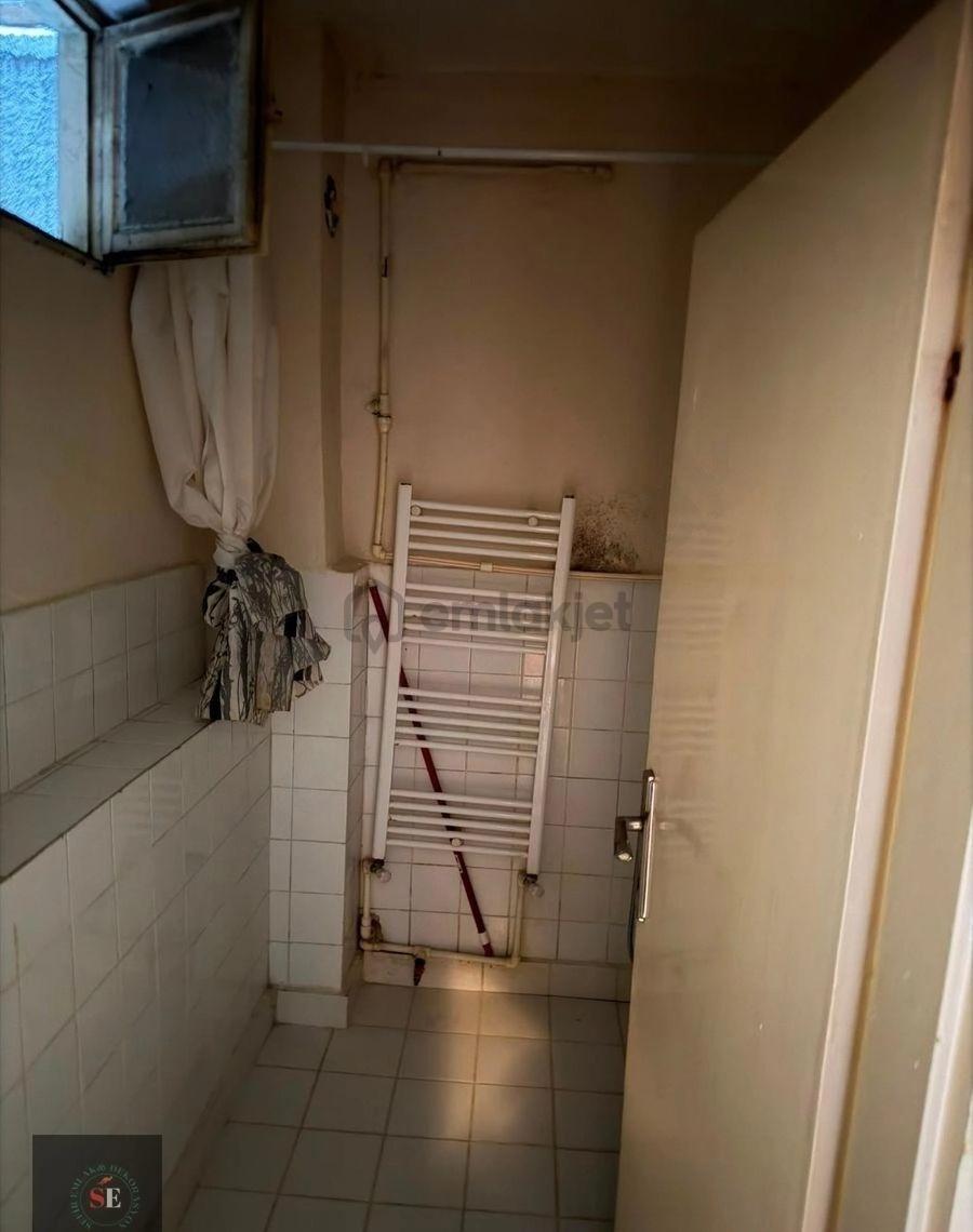 Gazi Mah Kıralık Kombili Yarı Eşyalı 2+1 Bahçe Katı Daire