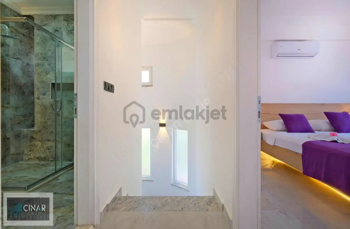 Ölüdenizde Satılık Eşyalı 3+1 Müstakil Villa - 8