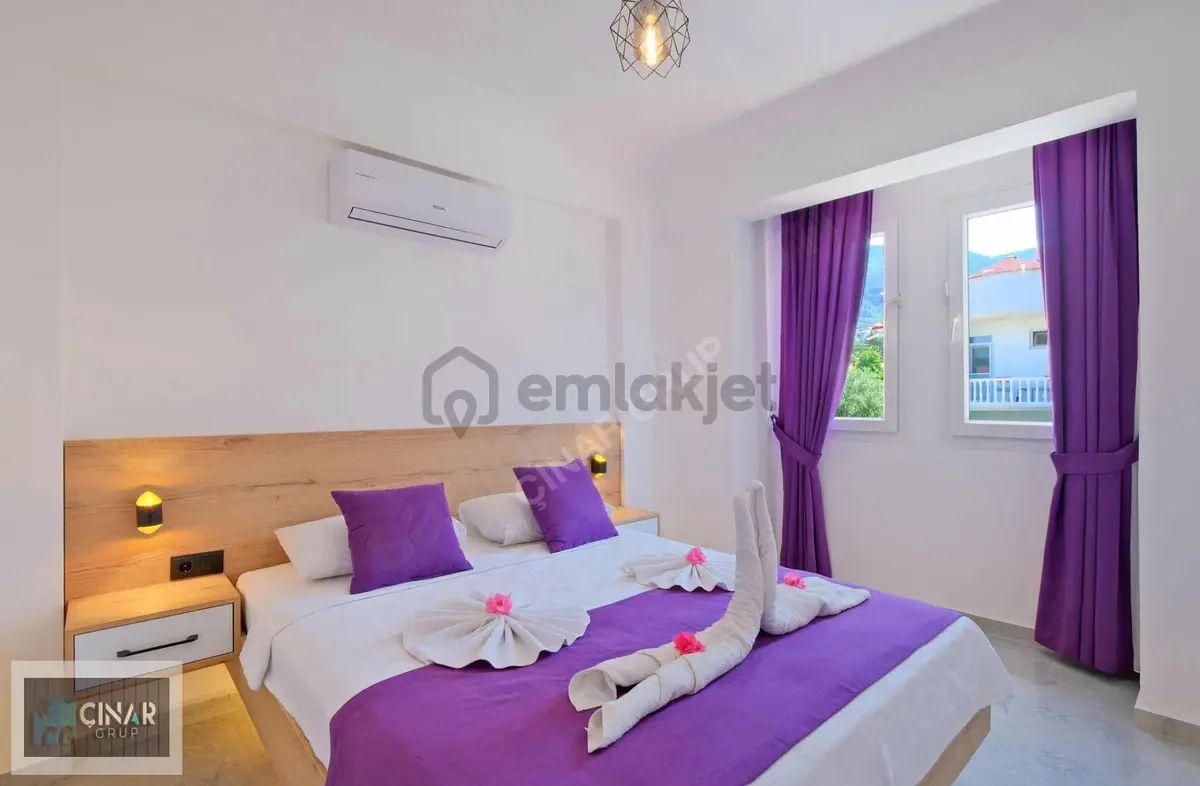 Ölüdenizde Satılık Eşyalı 3+1 Müstakil Villa - 19