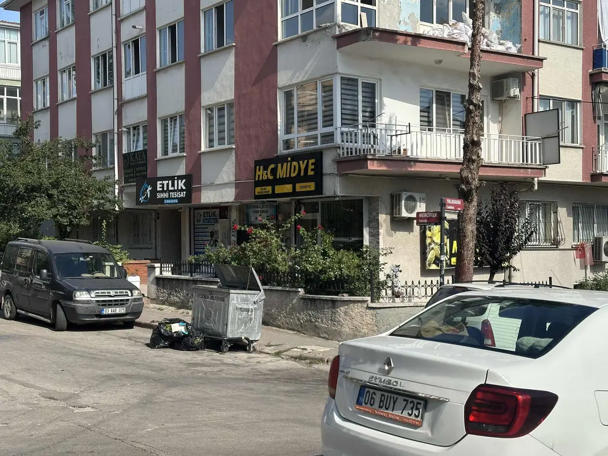 Cb Vizyon Dan Aşağı Eğlence De Satılık Dükkan - 7