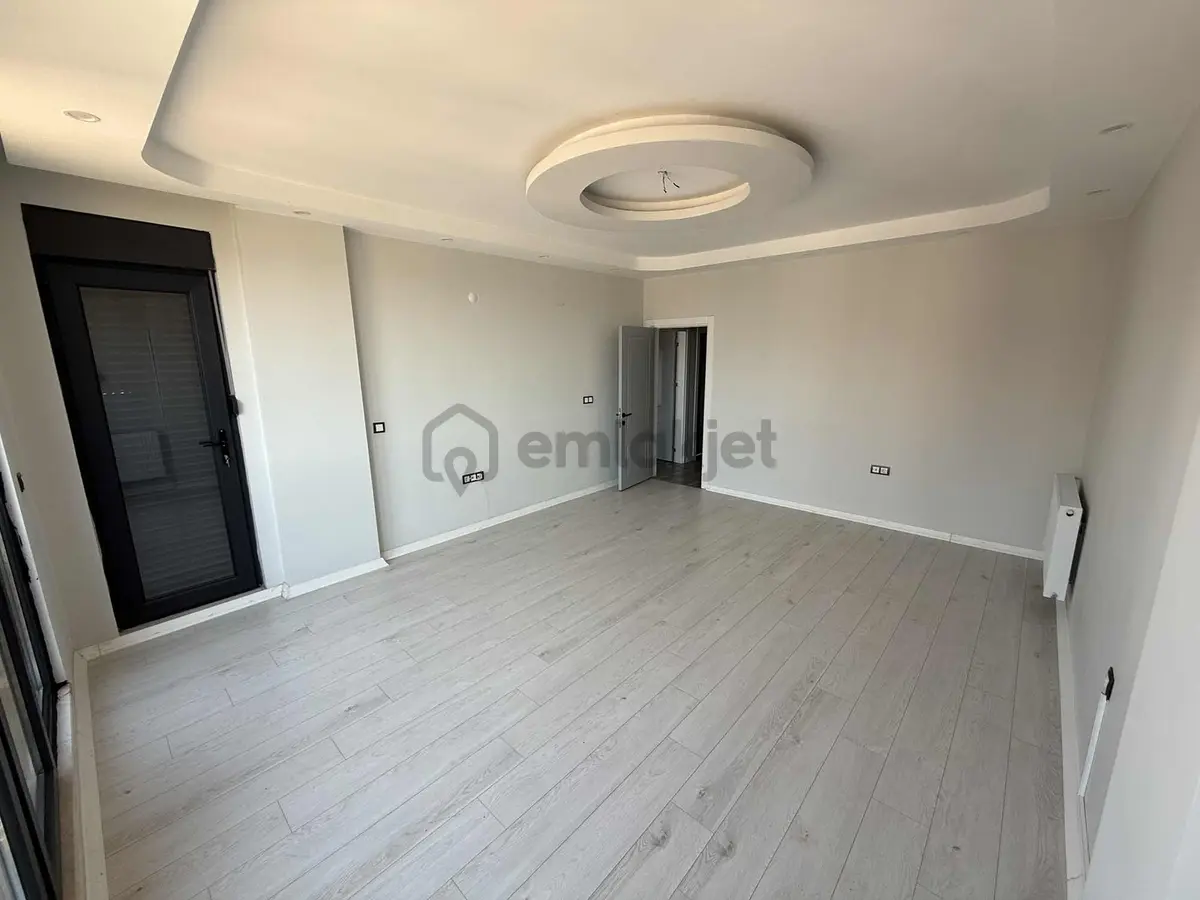Çankaya'dan Ana Cadde Üzeri 2+1 Kiralık Daire - 25