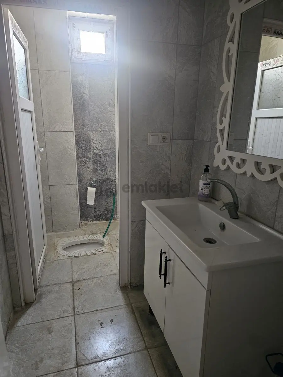 Müftülük Caddesi Üzerinde Az Katlı Binada Geniş 3+1 Satılık Dair - 10