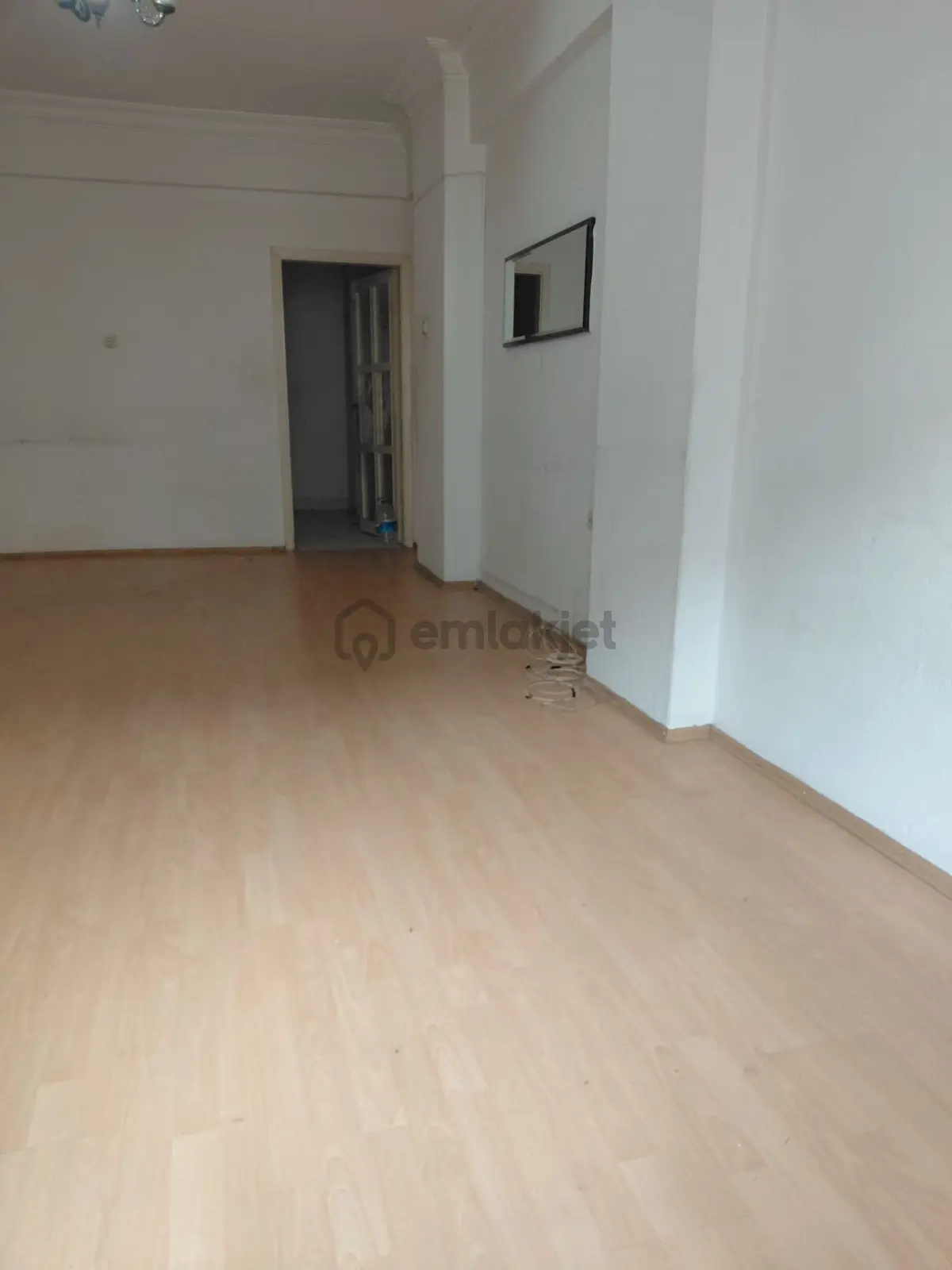 Afyon Tezcan Emlaktan İçinde Kiracılı Dumlu Sitesi Satılık Daire - 4