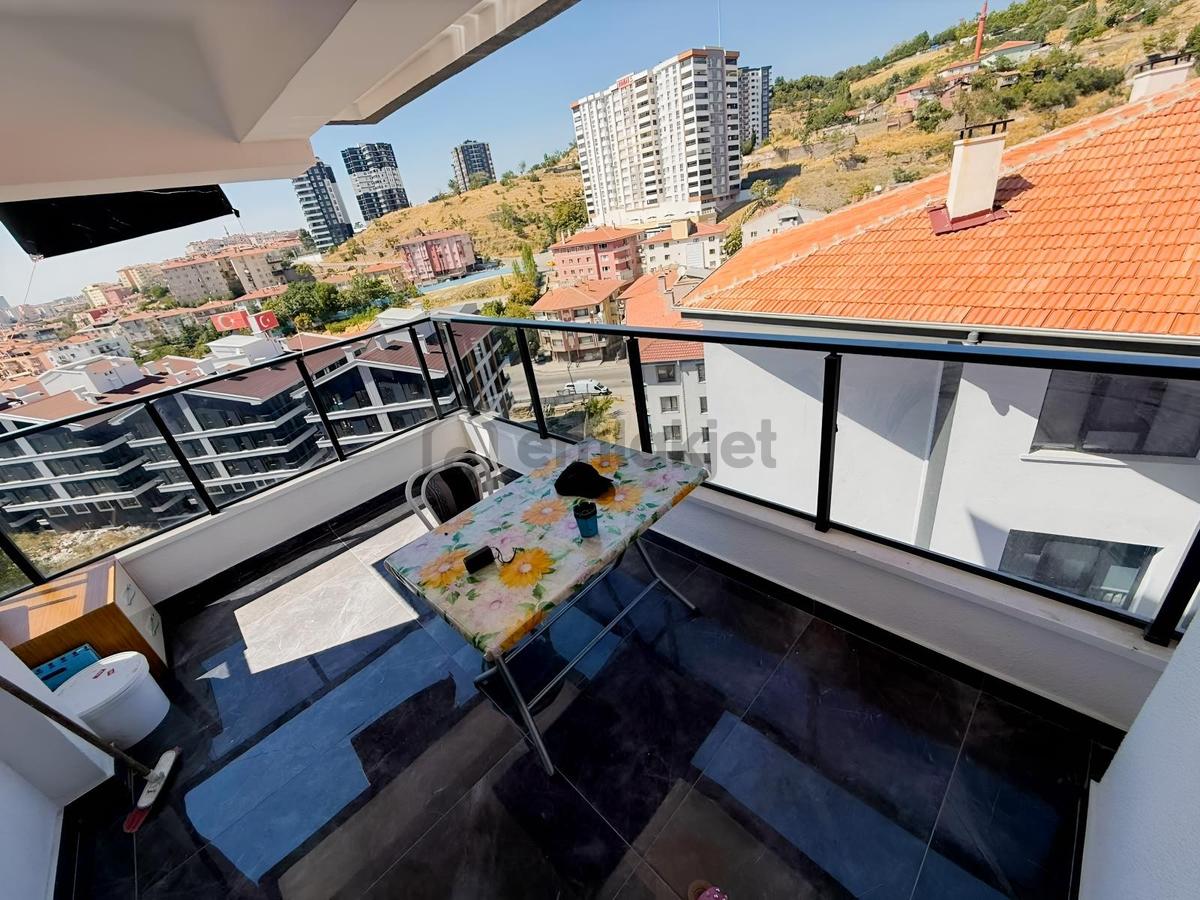 Vatan'dan İncesu'da Teras Balkonlu Panoramik Manzararalı 3+1 - 11