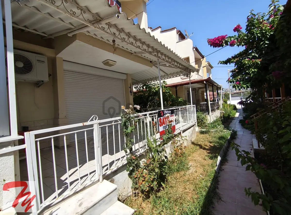 Kuşadası'nda Denize 2. Sitede Satılık Villa - 15