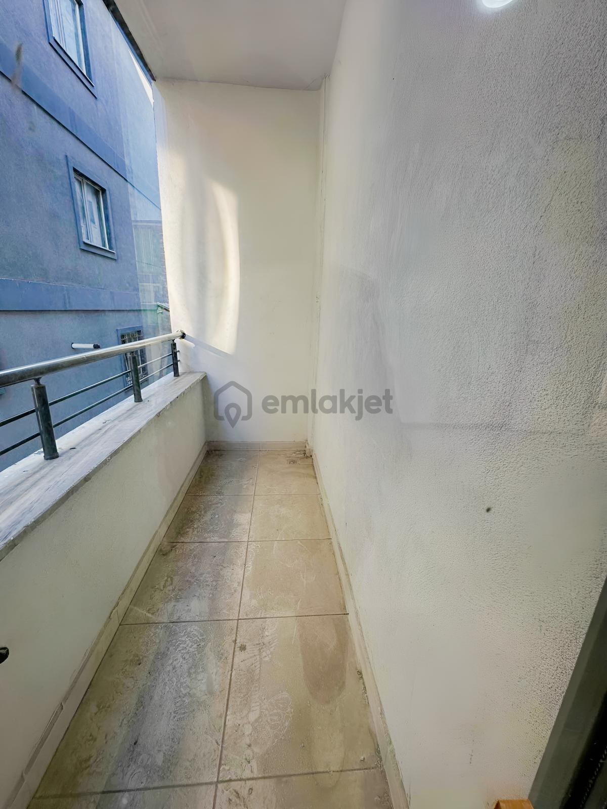 Arnavutköy Taşolukta 3+1 Satılık Ara Kat Daire - 35