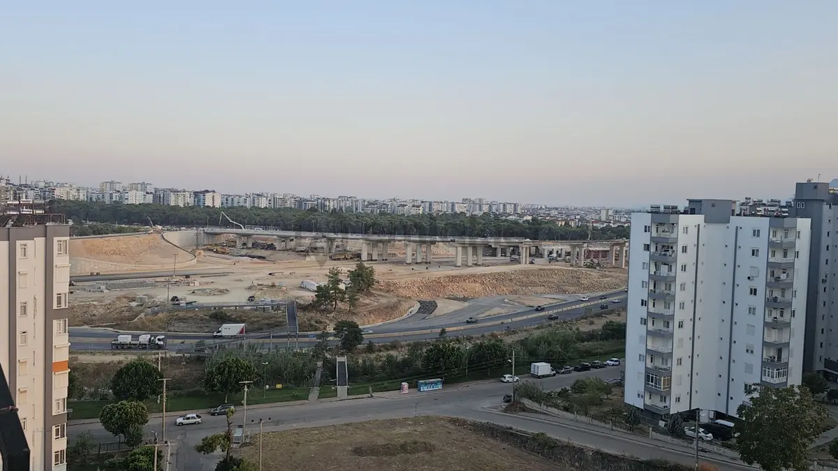 A K Mutludan Duralilerde Site İçi 3+1 Full Eşyalı Bavulunu Algel - 24