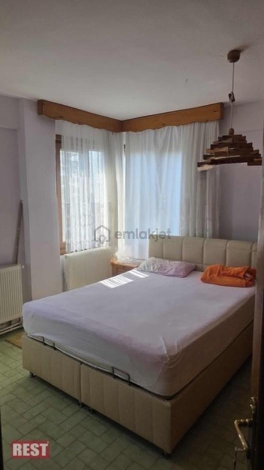 İmran Kent Sitesinde Satılık Büyük Villa - 9