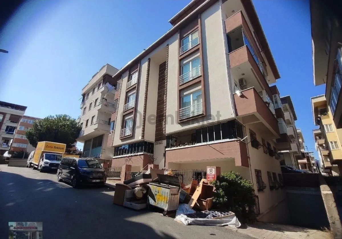 Maltepe Fındıklı Mah.teraslı Geniş 4+1 - 4