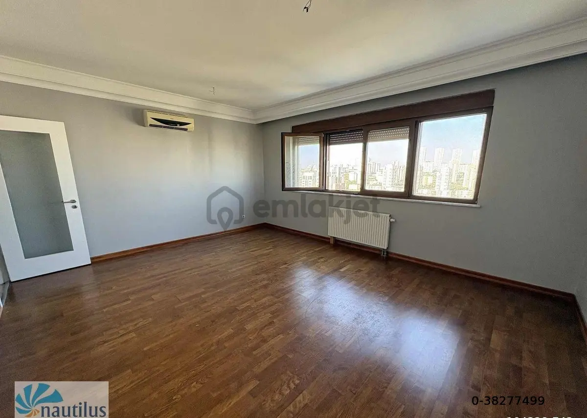 Bahçeşehir Spradon Kule Satılık 2+1 Boş Daire - 5