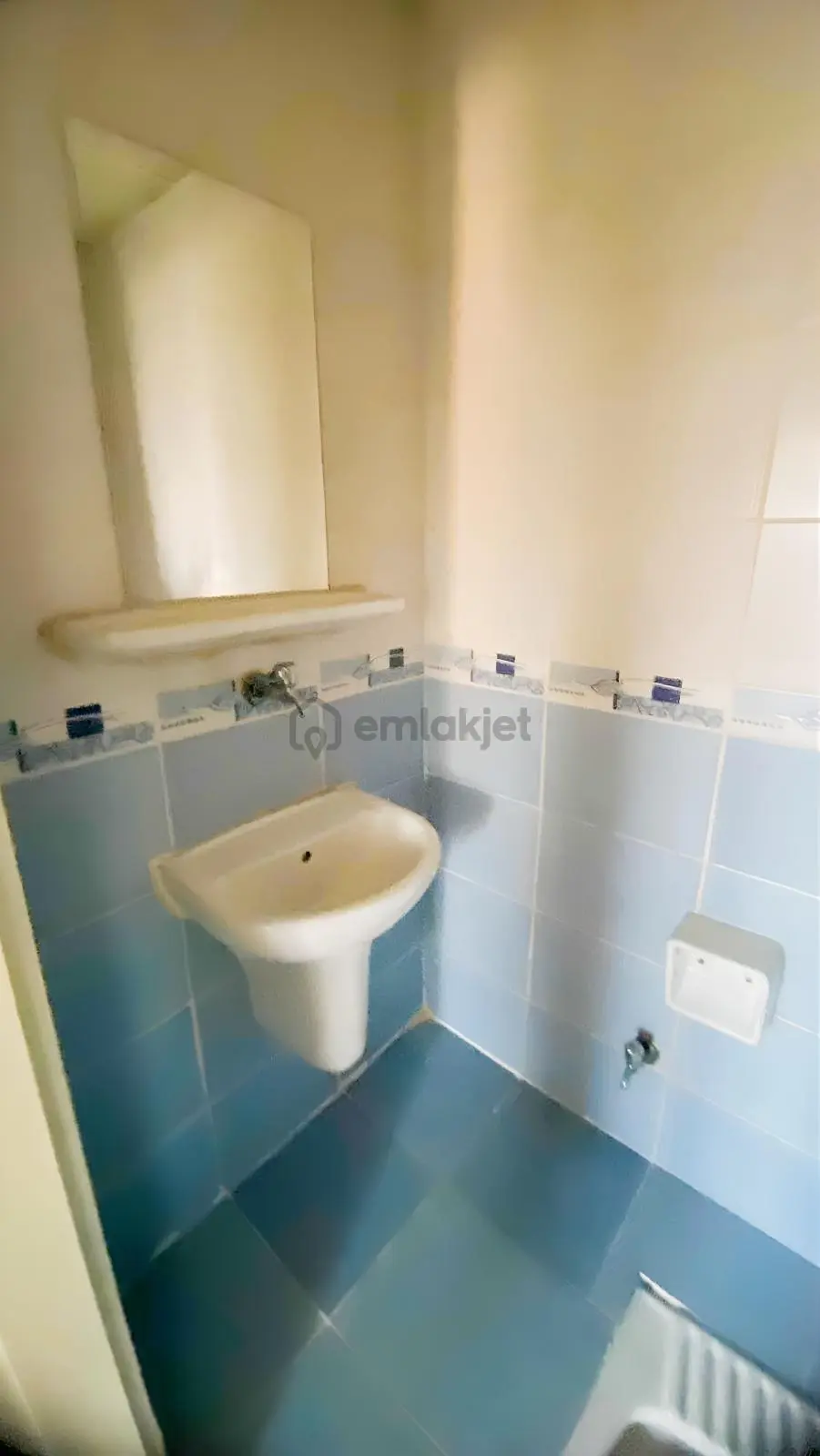 Kiralık 2+1 Doğalgazlı Asansörlü - 17