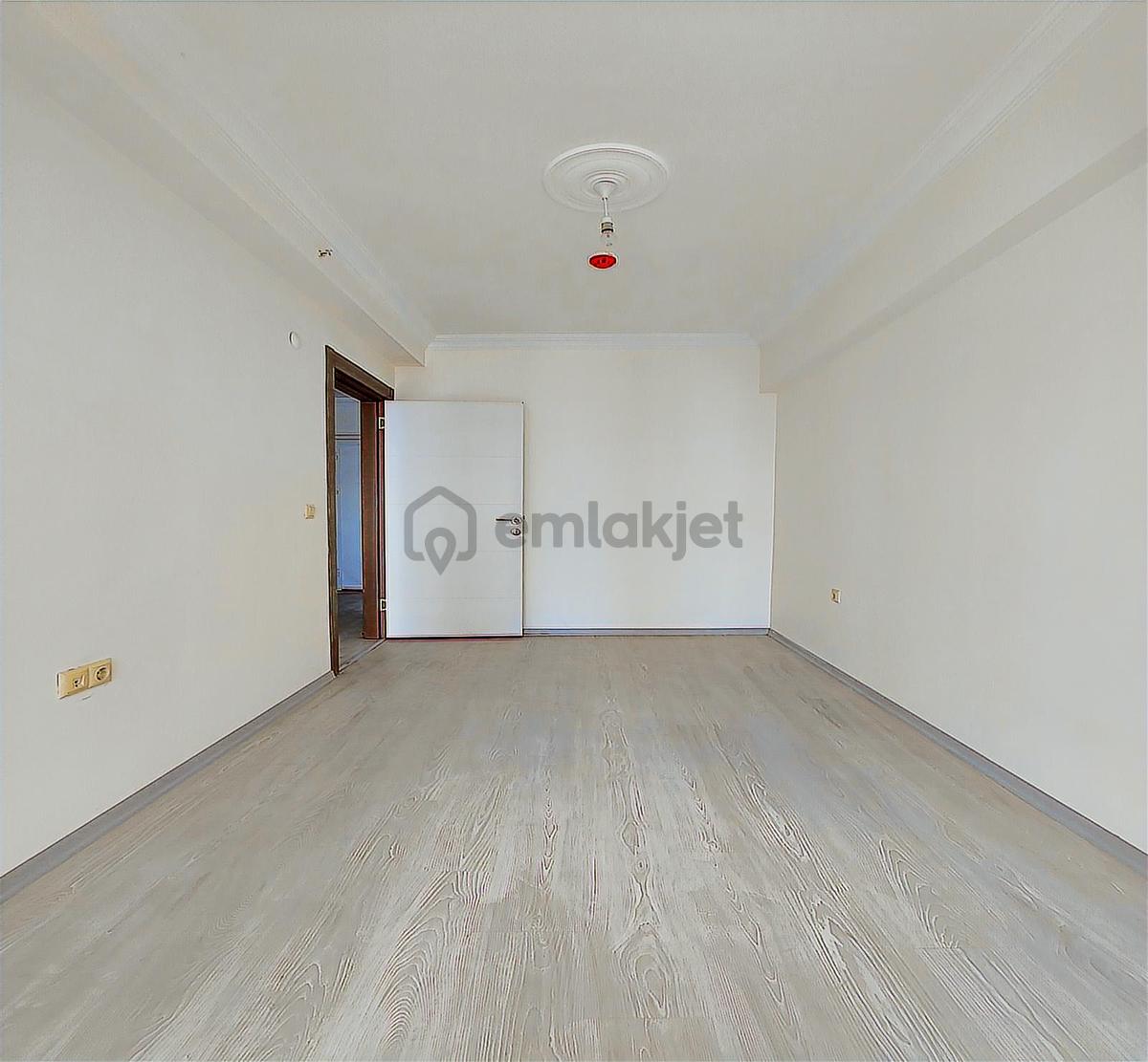 İskanlı Site İçerisinde Emsalsiz Fiyatta 1+1! - 11