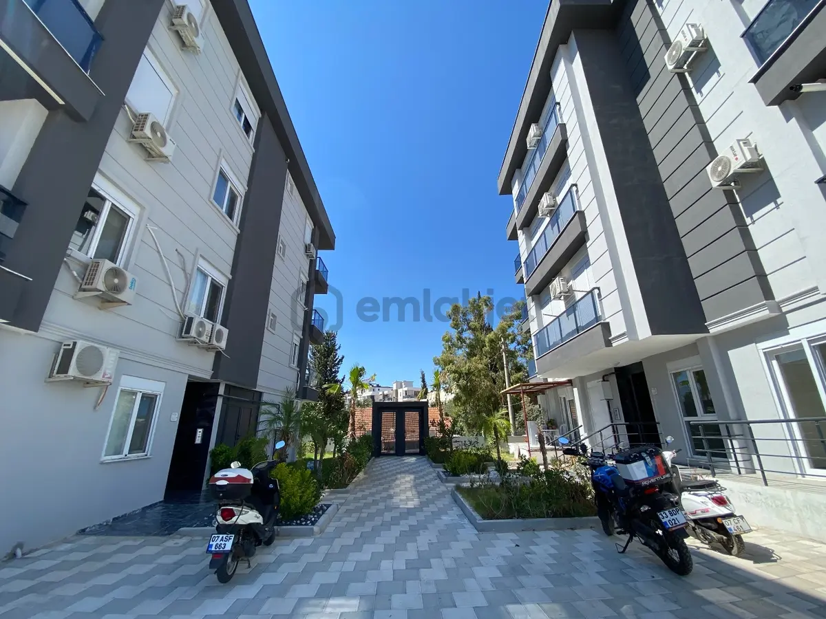 Kepez Çamlıbel'de Site İçinde 1+1 65m² Satılık Daire - 5