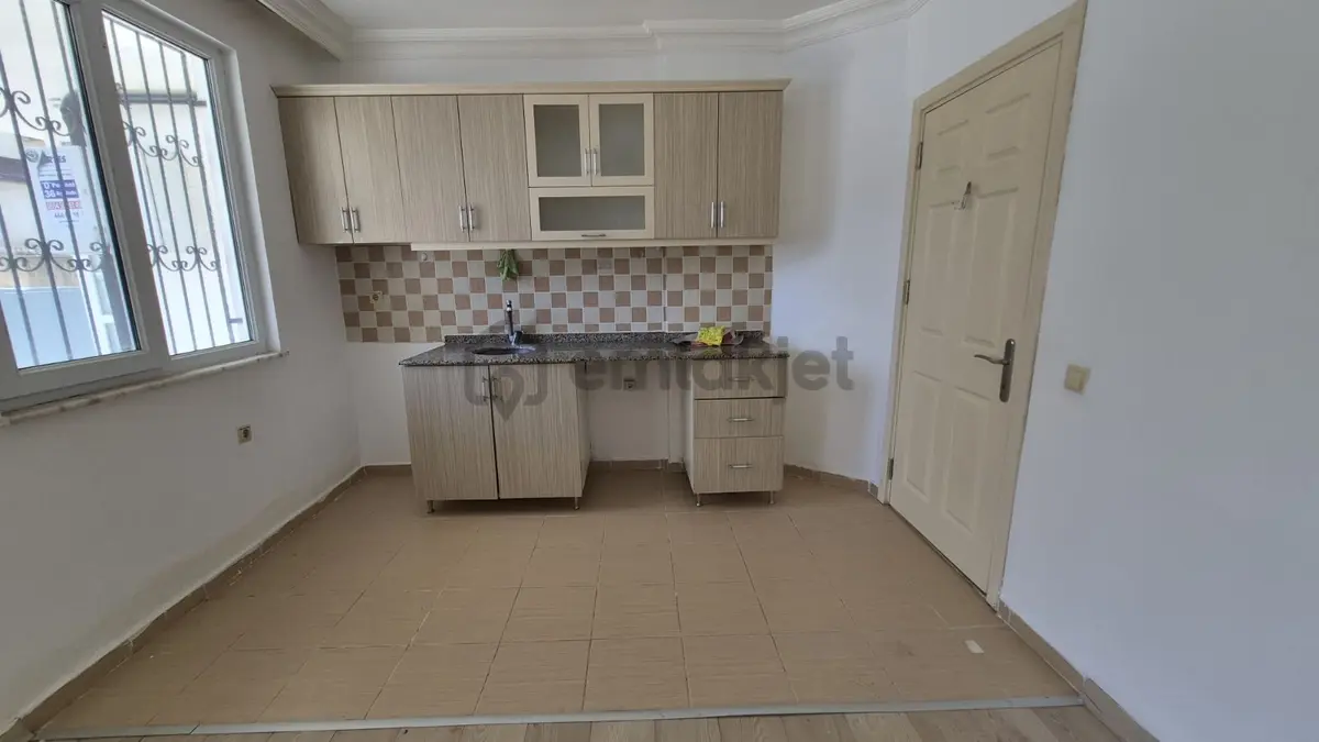 Güzeloba Merkez'de 1+1 Kiralık Daire - 21